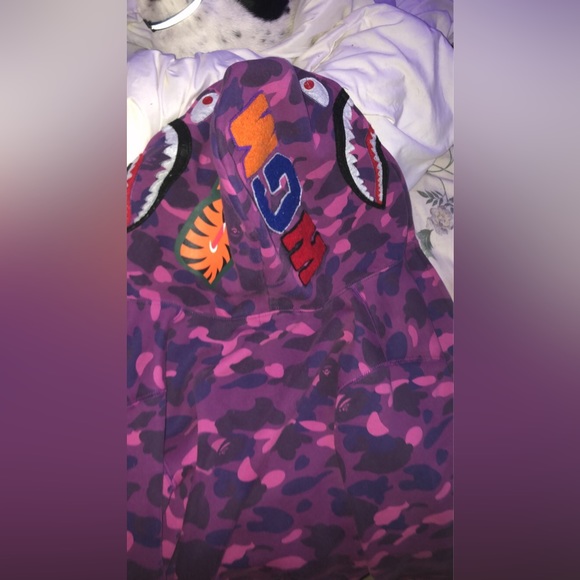 Jus sitting around not being used small or medium and only used a few times - Picture 2 of 5